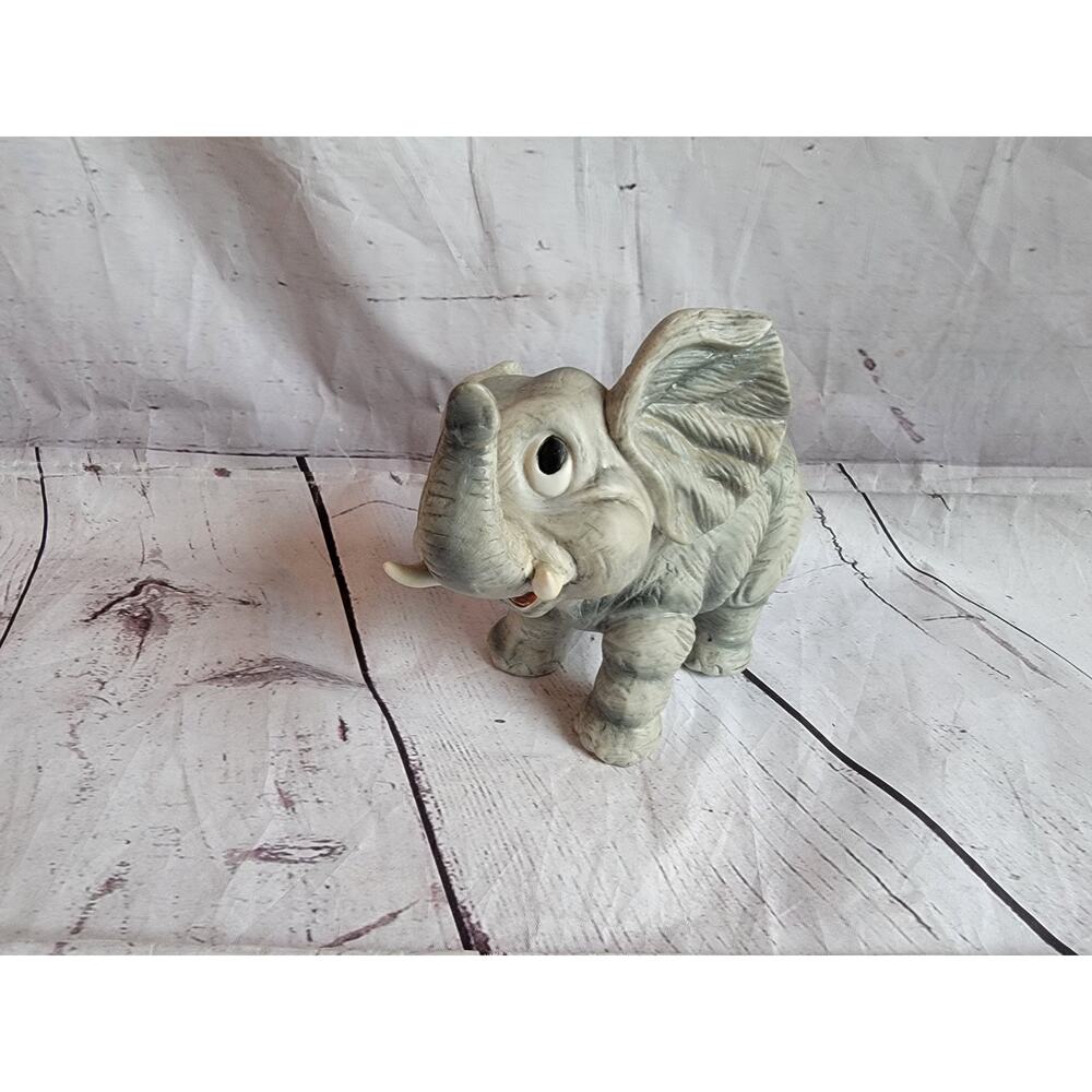 Vintage Andrea By Sadek Bright Big Eyed Sweet Baby Elephant Figurine 5in READ